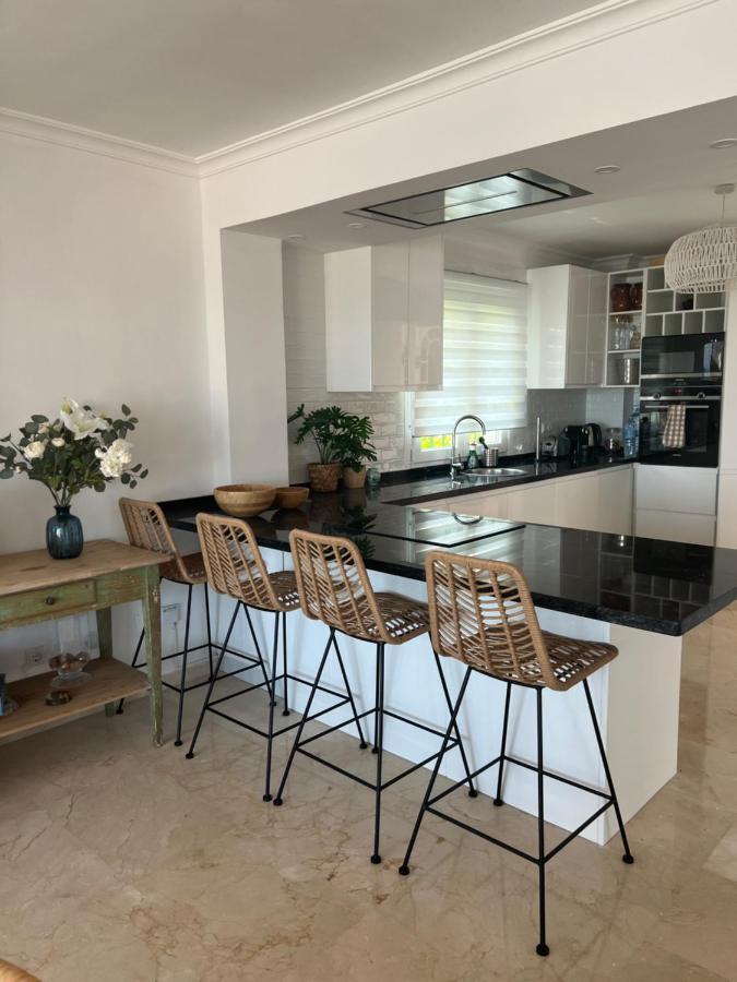 Playa Cristo Amazing Beach Terrace Appartment Estepona Exteriér fotografie